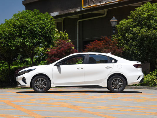 2024 KIA K3 Economy EV Car Compact Sedan Автомобиль с дальностью 410 км и максимальной скоростью 165 км/ч