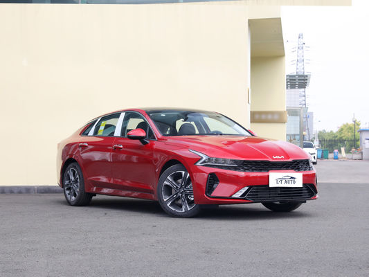 KIA K5 Производственный турбо бензиновый автомобиль с максимальной мощностью 100-150PS 5 сидений 5 дверей