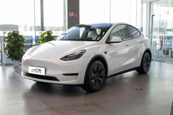 Энергетическое транспортное средство 2024 Tesla Model Y с емкостью батареи 78,4 кВтч и мощностью мотора 331 кВт