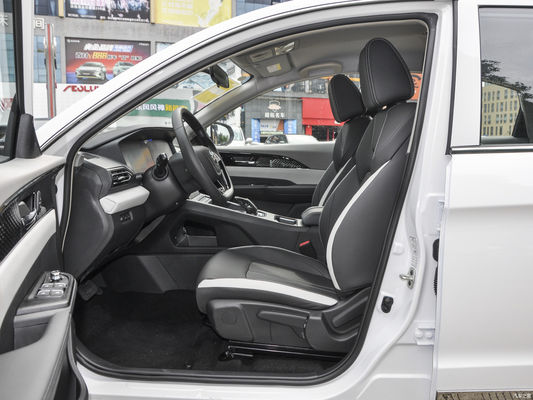 2024 Dongfeng Fengshen E70 Доступный электромобиль с 0,5 часами зарядки и 5 местами