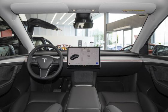 2024 Tesla Model Y 5 Door 5 Seats 4 Wheel EV Car 4750x1921x1624 мм Длина Ширина Высота