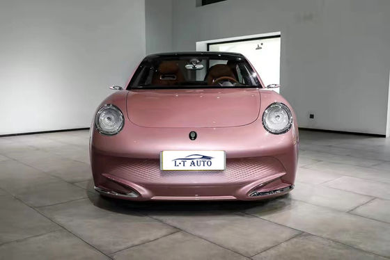 ORA Lightning Cat 4 колеса Красивый маленький автомобиль с батареей Электрическое транспортное средство энергии