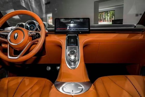 ORA Lightning Cat 4 колеса Красивый маленький автомобиль с батареей Электрическое транспортное средство энергии