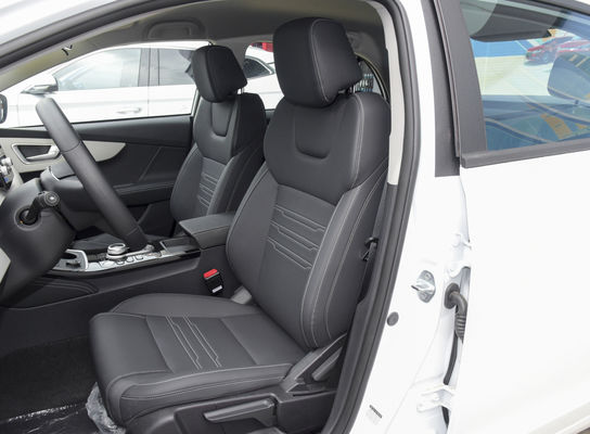 BYD Qin EV Левоугольный Седан на 100% Электрическое топливо Быстрое время зарядки 1.3h Сделано