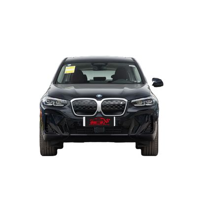BMW iX3 Электрический патрульный автомобиль 4 или 5 мест Общая мощность 210 кВт Максимальная скорость 180 кВт/ч