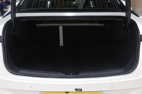 2024 Китайский супер седан EV Автомобиль Максимальная мощность 340PS Максимальный крутящий момент 430Nm Большое значение
