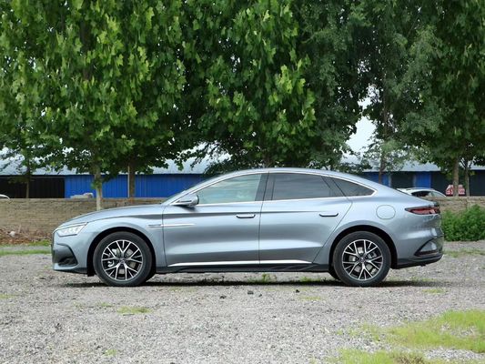 5-местный BYD Han EV гибридный электромобиль с 700 км дальностью и колесной базой 2920 мм