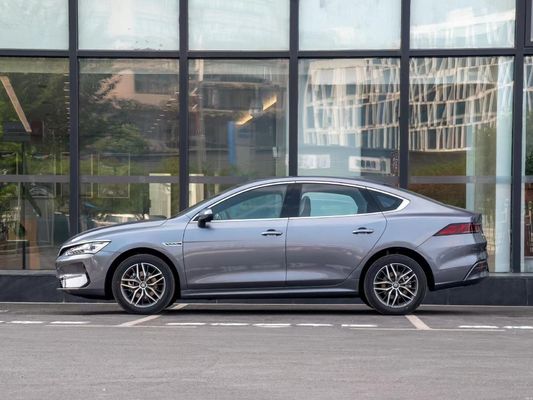 2024 BYD QIN Plus EV Энергетический электромобиль для роскошного и экологически чистого образа жизни