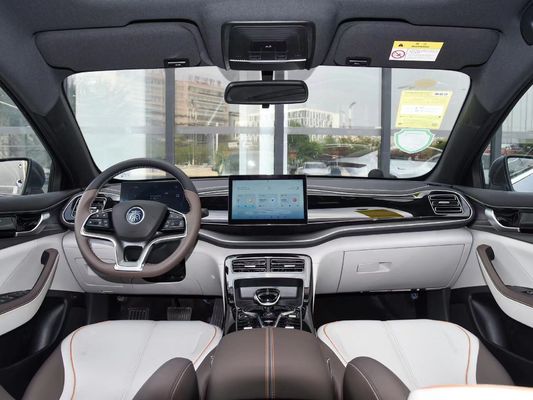 2024 BYD QIN Plus EV Энергетический электромобиль для роскошного и экологически чистого образа жизни