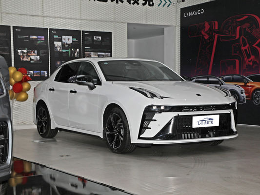 Lynkco 03 2.0 Турбонаддувный спортивный седан 4684x1843x1460 Силиндры 4 Высокоинтеллектуальный