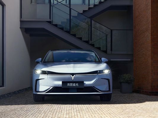 Voyah Zhuiguang Edition 580km 730km Lantu 4WD Подержанный электромобиль высокоскоростной EV седан