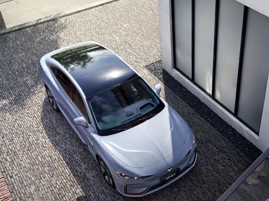 Voyah Zhuiguang Edition 580km 730km Lantu 4WD Подержанный электромобиль высокоскоростной EV седан