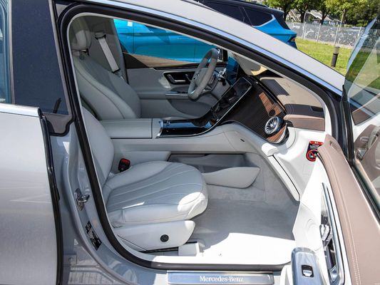 Энергетические транспортные средства Benz EQE 350 2024 Роскошный автомобиль с двигателем 215 кВт и длиной 752 км