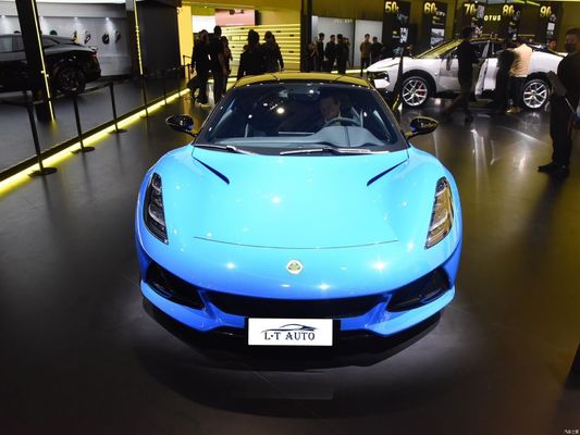Спортивный автомобиль Lotus Emira раскрывает полный потенциал литиевой электроэнергии
