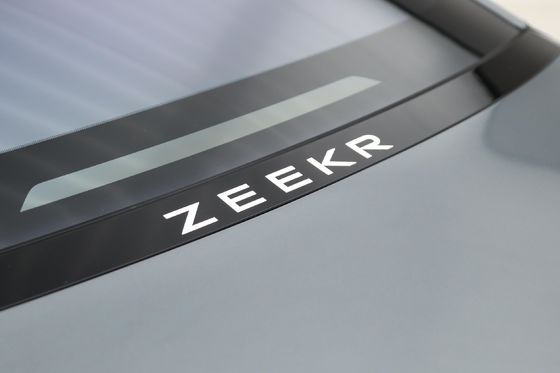 870KM Круизный диапазон Чистый электрический средний автомобиль ZEEKR 007 Энергетические транспортные средства EV Седан