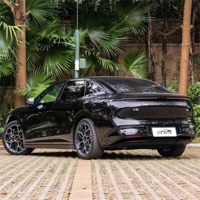 870KM Чистый электрический круизный диапазон Geely ZEEKR 007 AWD версия Автомобиль высокой скорости