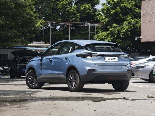 2024 Geely Geometry C Используемое энергетическое транспортное средство Время быстрой зарядки 0,63h 4432x1833x1560