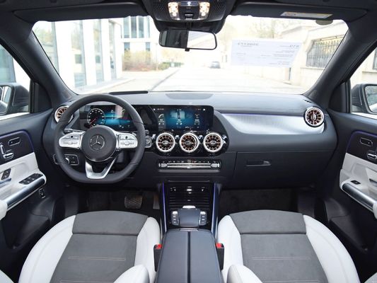 Ощутите совершенство в роскоши и эффективности с электромобилем BENZ EQA Long Range