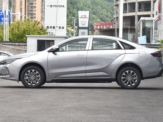 2024 Geely Geometry Чистый электрический автомобиль с дальностью 550 км Литий железофосфатная батарея