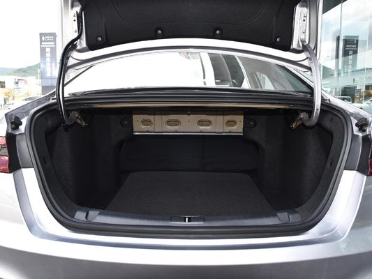 2024 Geely Geometry Чистый электрический автомобиль с дальностью 550 км Литий железофосфатная батарея