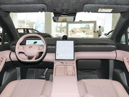 Чистый электромобиль NIO с тернарным литийным и литийным железофосфатным аккумулятором