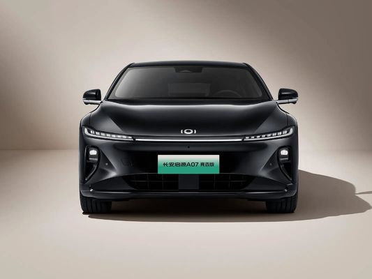 Почувствуйте мощь быстрой зарядки и энергетического интеллекта Changan A07