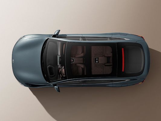 Почувствуйте мощь быстрой зарядки и энергетического интеллекта Changan A07