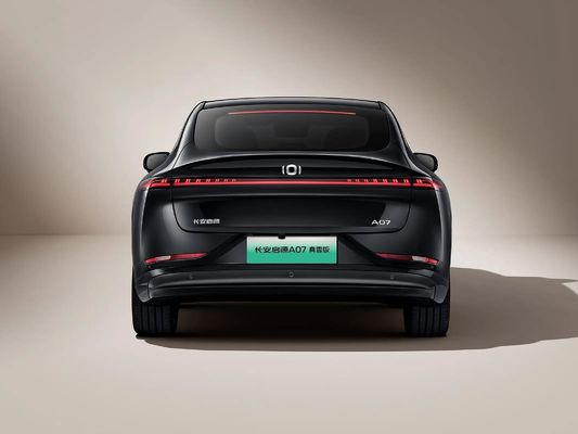 Почувствуйте мощь быстрой зарядки и энергетического интеллекта Changan A07