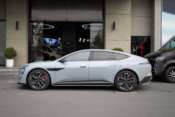 313Ps Общая мощность двигателя 2024 Чанган Аватар 12 Сверхдальний расстояние Энергия электромобиль