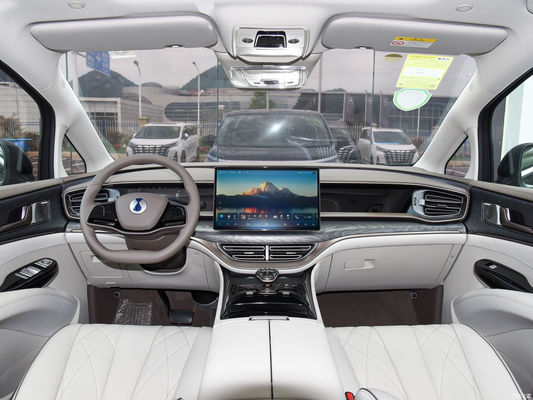DENZA D9 Luxury MPV Революционный энергетический автомобиль с 4WD с емкостью батареи 103.36 кВтч