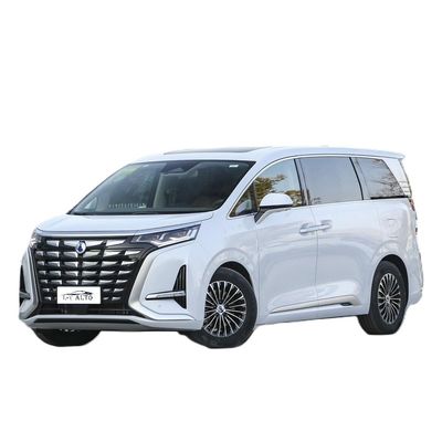 DENZA D9 4x4 MPV 7 мест 103.36kWh емкость батареи Двойной двигатель средний-большой размер