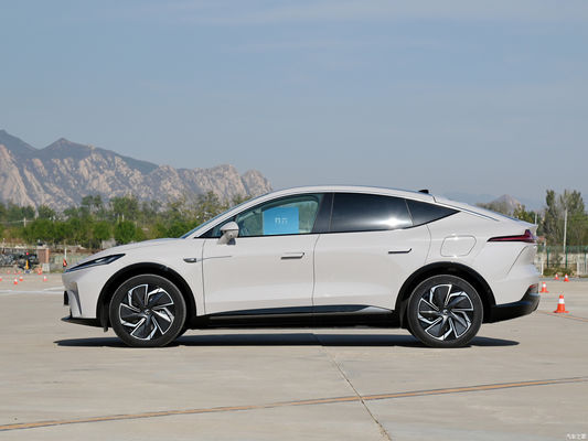 SAIC Feifan R7 Чистый электрический автомобиль Дальний путь 670 км Умные транспортные средства RISING R7 4900x1925x1655