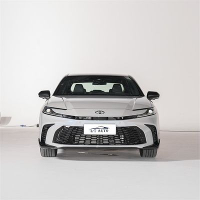 Гибридный бензин Toyota Camry Седан Евро VI Стандарт выбросов 2024 Транспортные средства 0 км Подержанный автомобиль