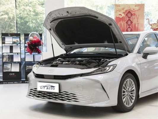 Гибридный бензин Toyota Camry Седан Евро VI Стандарт выбросов 2024 Транспортные средства 0 км Подержанный автомобиль
