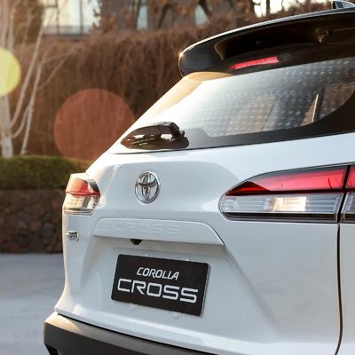 2023 Toyota Corolla Cross 2.0L CVT Гибридный бензиновый автомобиль с пробегом 75001-100000 миль
