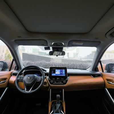 2023 Toyota Corolla Cross 2.0L CVT Гибридный бензиновый автомобиль с пробегом 75001-100000 миль