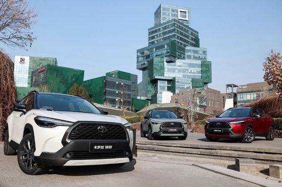 SUV для денег 2024 Toyota Corolla Cross 2.0L бензиновый гибридный спортивный автомобиль