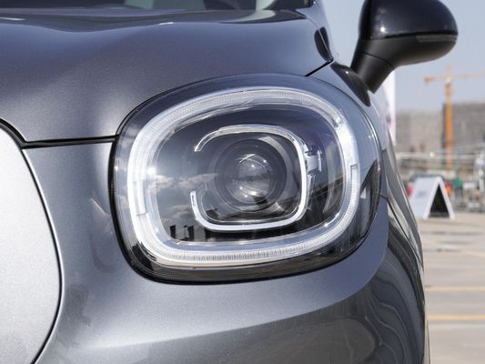 Мини-электрический автомобиль Leapmotor T03 с нулевыми выбросами с высокой скоростью и вместимостью в 4 места