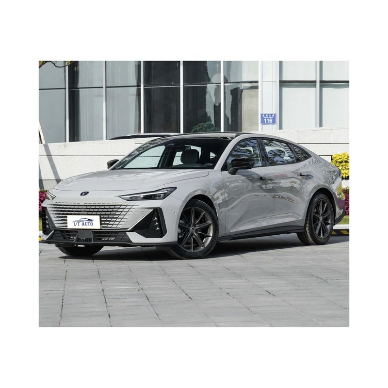 Энергетические транспортные средства 2024 Changan Uni-V PHEV Автомобиль на 5 мест в белом черном белом или красном