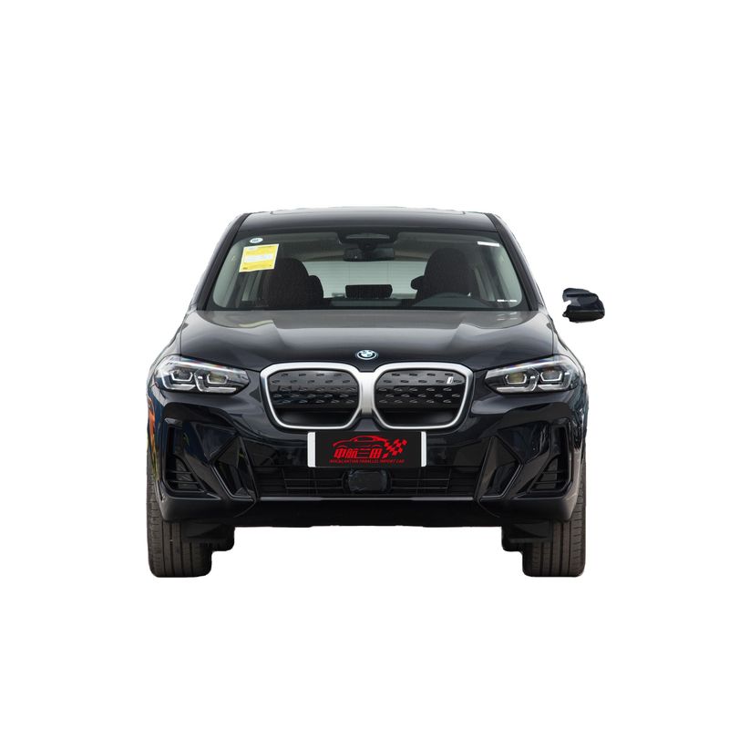 BMW iX3 Электрический патрульный автомобиль 4 или 5 мест Общая мощность 210 кВт Максимальная скорость 180 кВт/ч