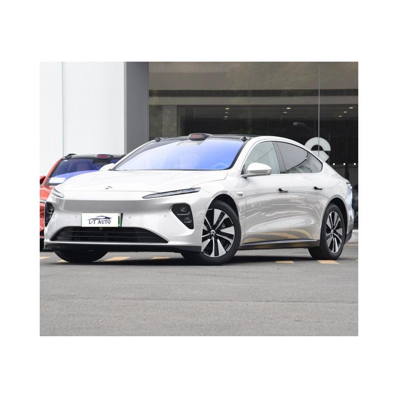 Дальность действия 675 км NIO ET7/ET5 EV Автомобильные высокоскоростные энергетические транспортные средства с тернарной литийной батареей